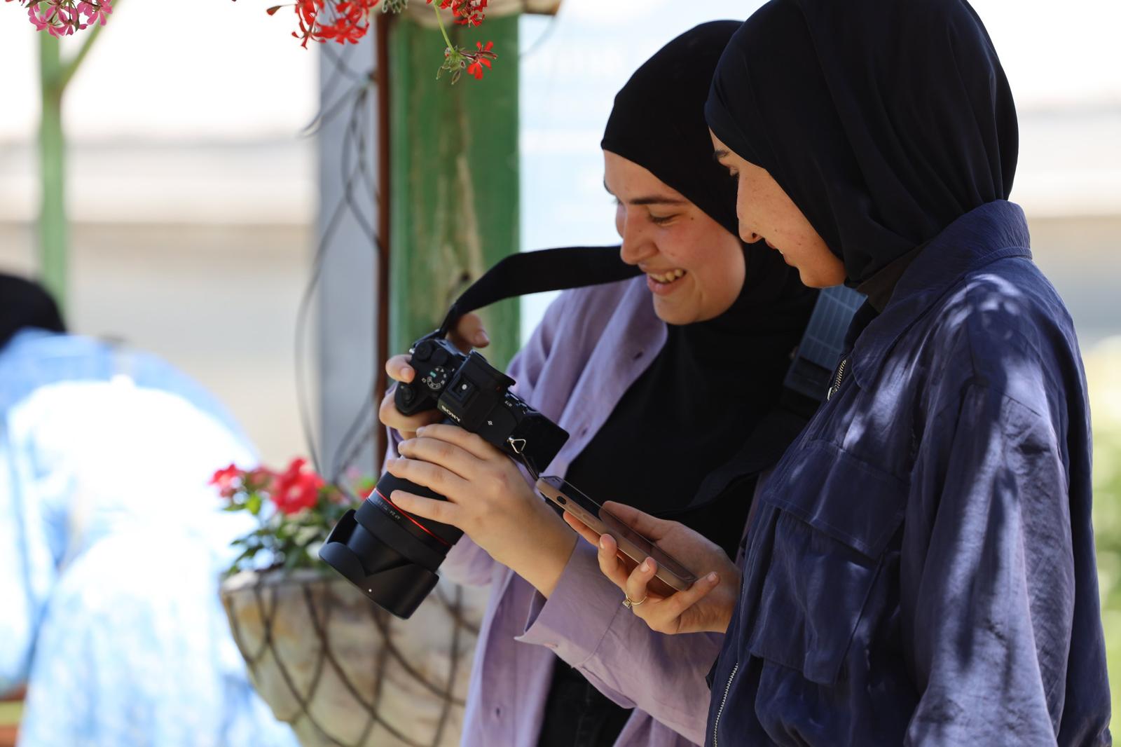 صورة من الكلية